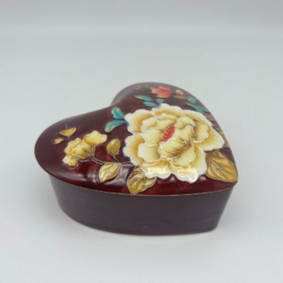 Hand-painted ceramic box - Picture 3 of 3